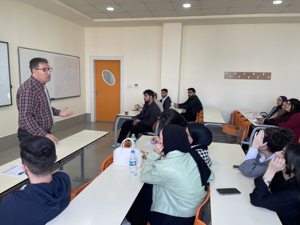 FASE Hosts Seminar on Honesty & Transparency in Communication