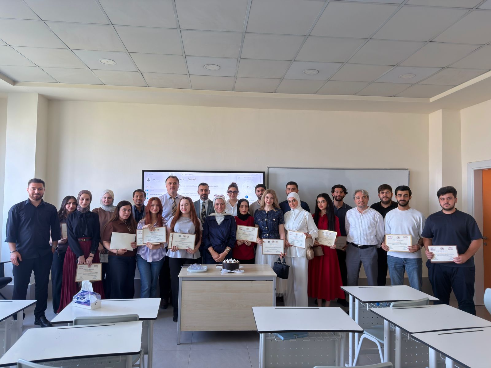 FASE Recognizes Students’ Outstanding Contributions to Extracurricular and Community Activities